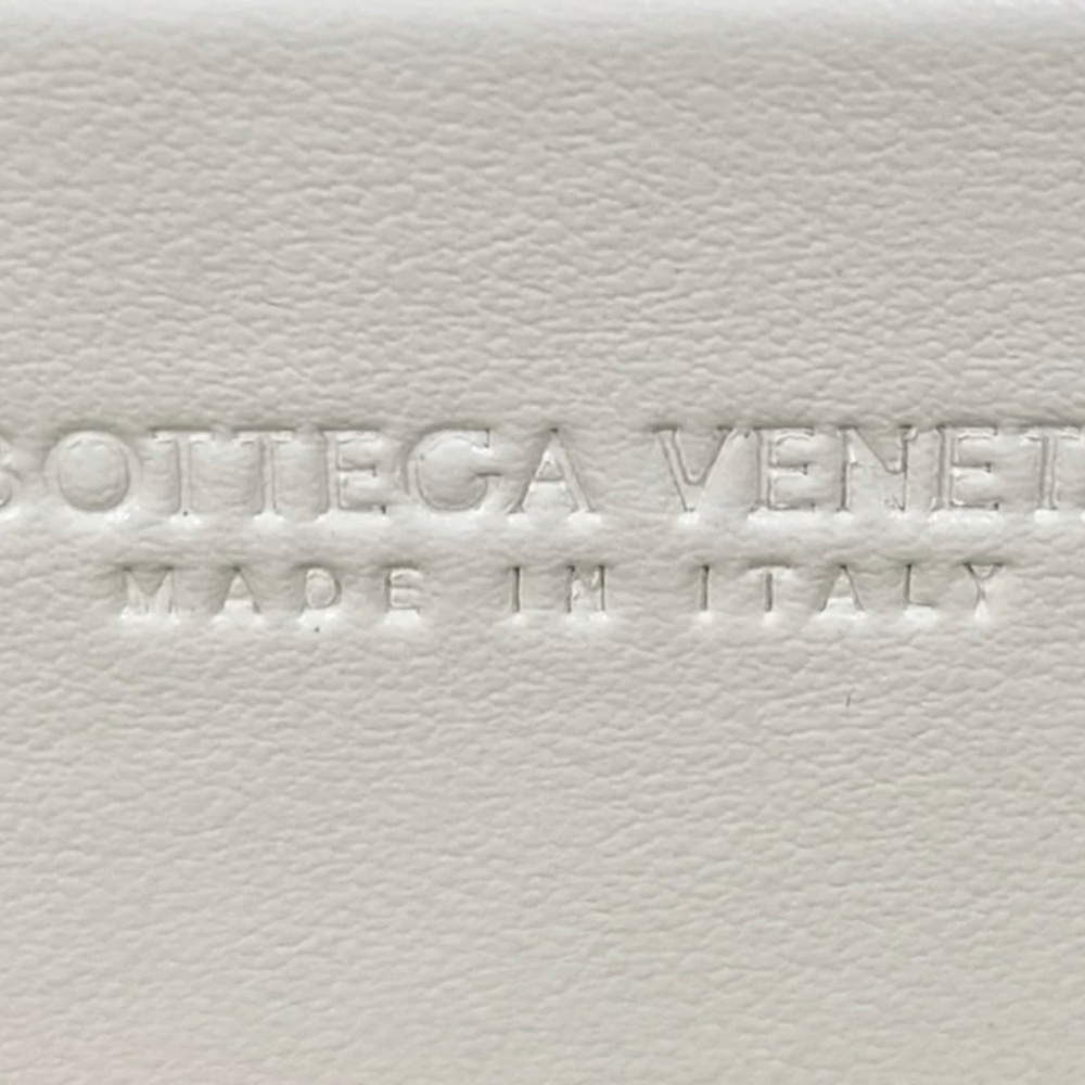 Authentic Bottega Veneta Bang Bang Vanity Bag - Picture 11 of 16